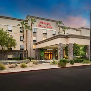 Hotel Hampton & North/happy Valley