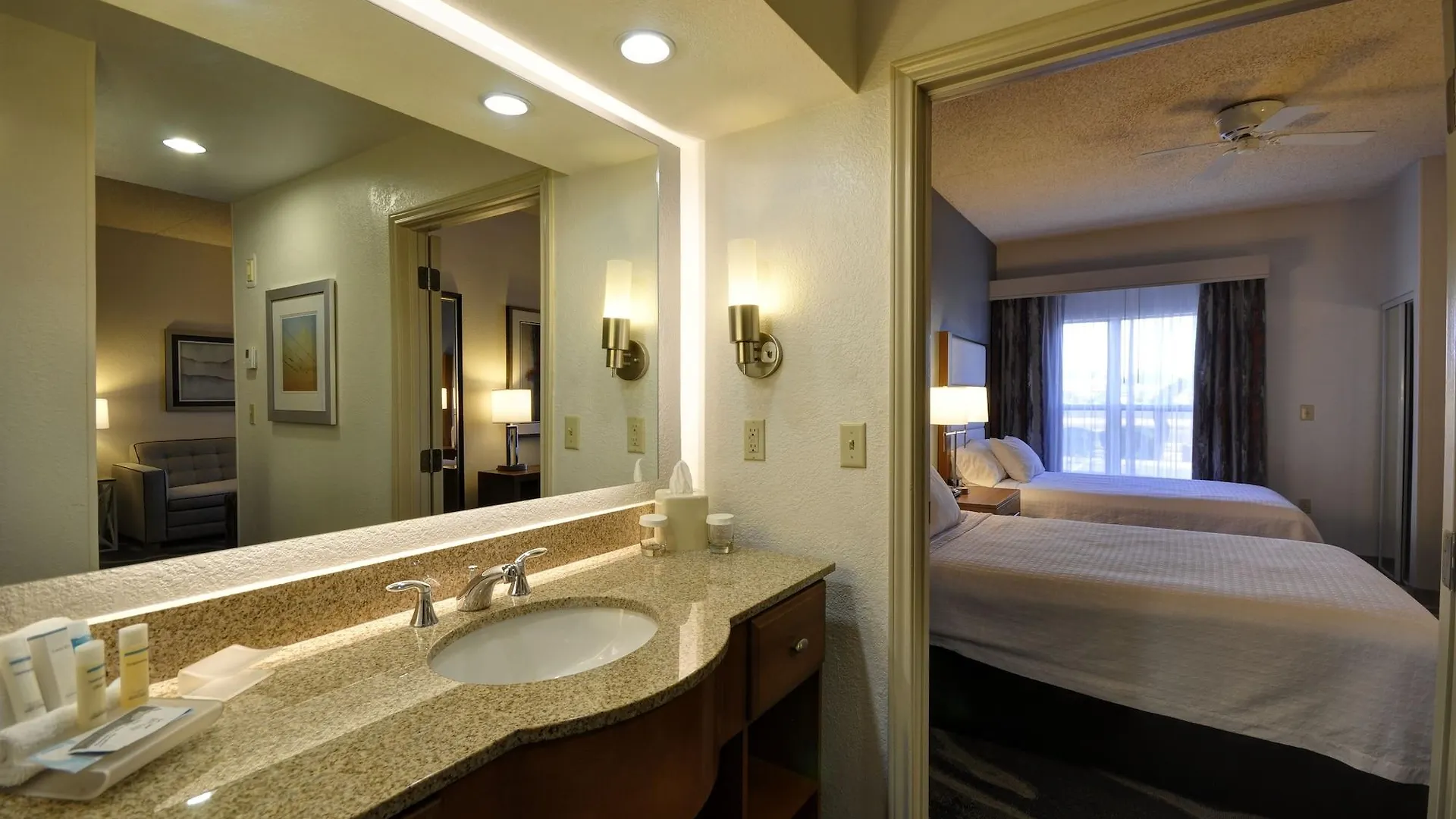 Homewood Suites By Hilton Phoenix-Biltmore 3*, Phoenix United States