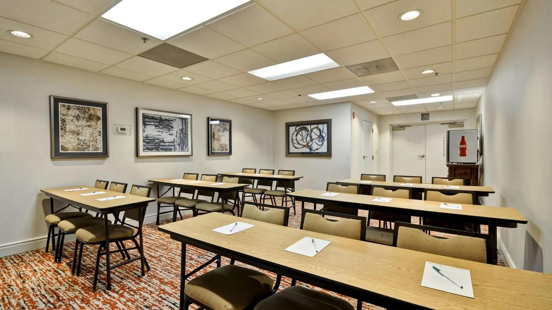 Homewood Suites By Hilton Phoenix-Biltmore 3*, Phoenix